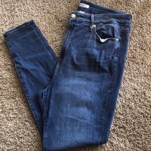Good American Good Legs 16
